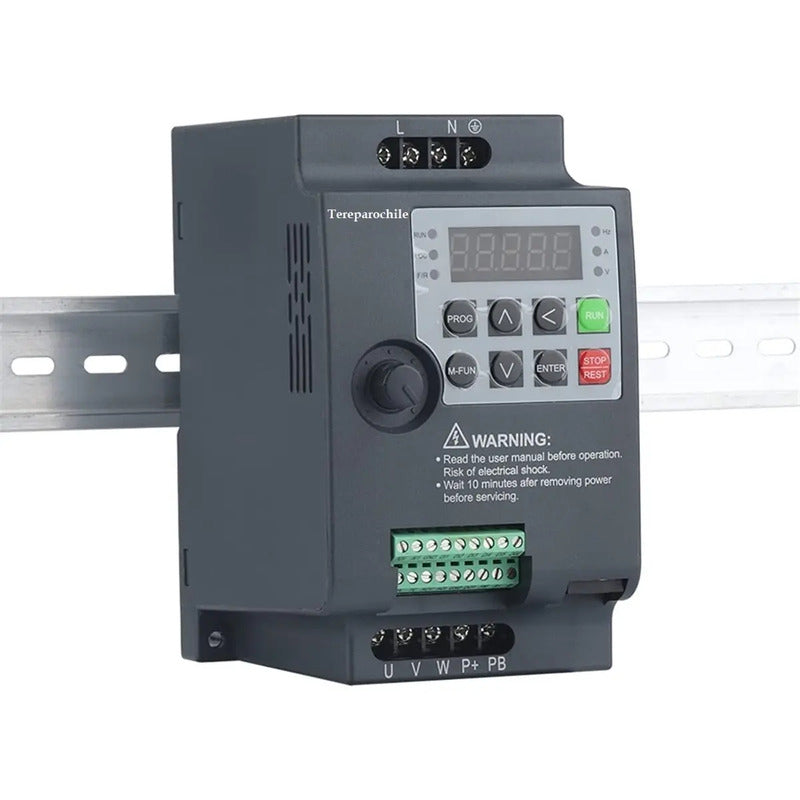 Variador De Frecuencia 2.2kw Entrada 1f Salida 3f 0-220v 10a